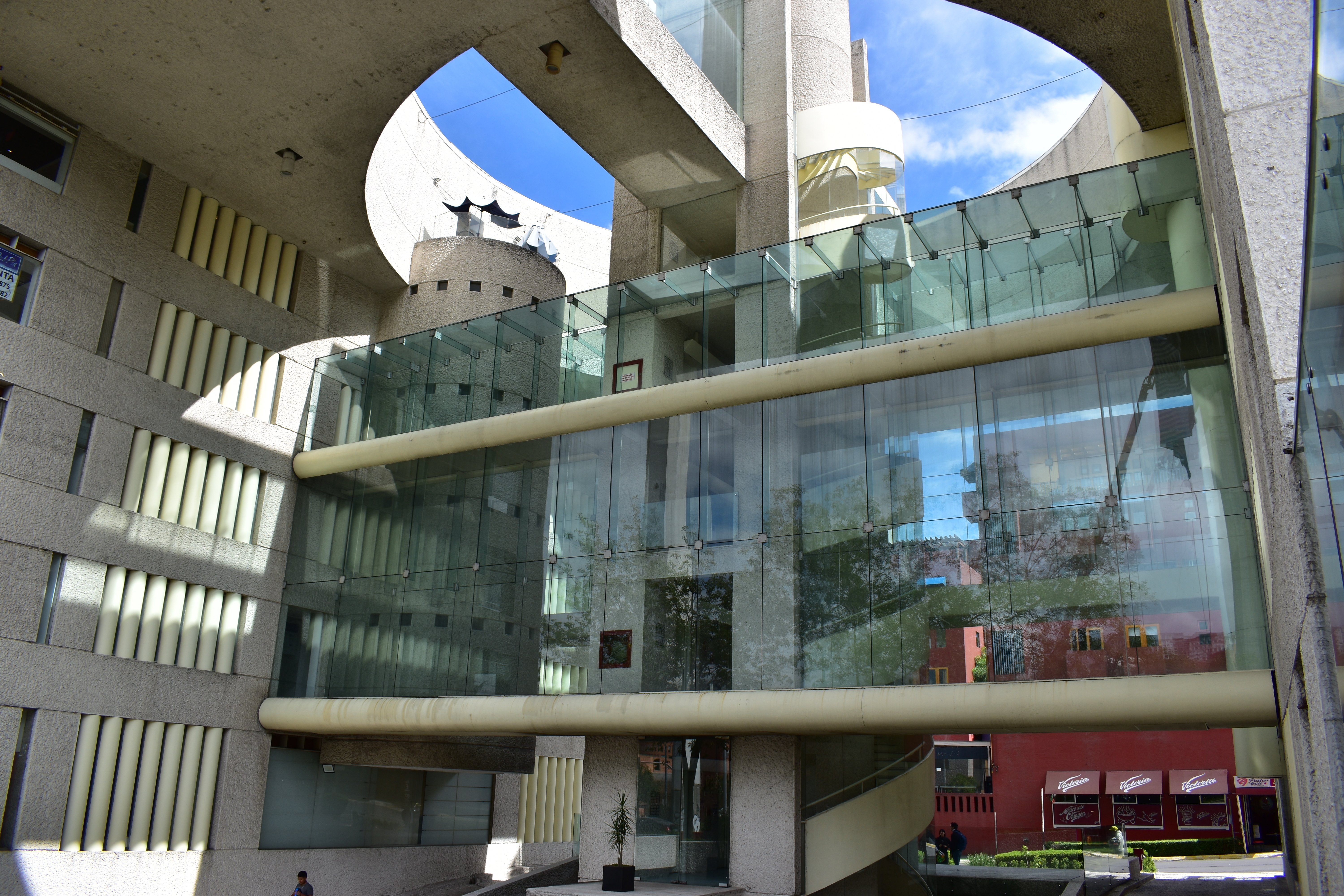 universidad-humanitas-campus-santa-fe-edificio